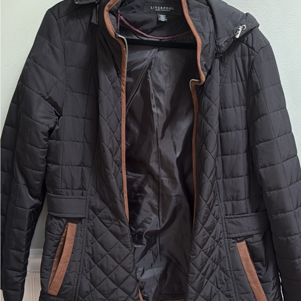 Liverpool Black Quilted Women's Puffer Jacket